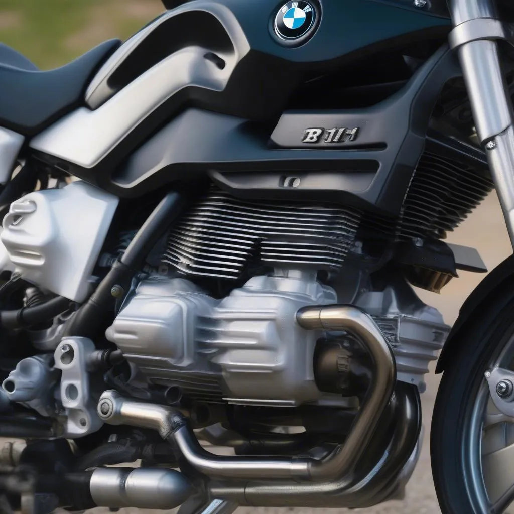 bmw-r1150r-engine