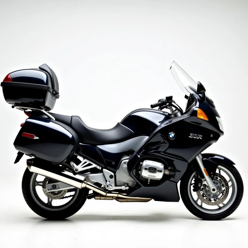 2000 BMW K1200LT Side View